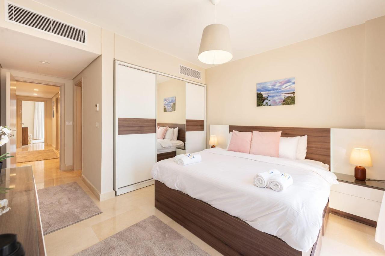 Apartment Luxe 3bdr W Private Rooftop Jacuzzi & Access Hurghada