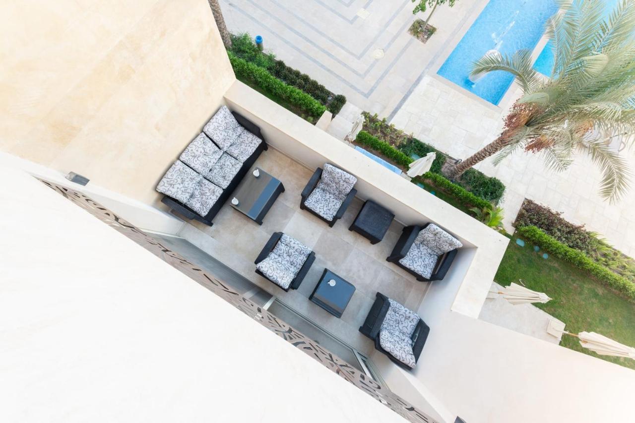 Luxe 3bdr W Private Rooftop Jacuzzi & Access Apartment Hurghada
